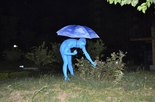 Illustration for article titled It's Like Avatar, But with a Naked Runner and a Sex Doll
